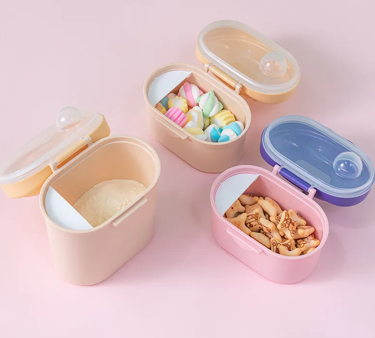 Adore Empire Senior Princely Baby Formula Dispenser with Leveler and Scoop - Pink